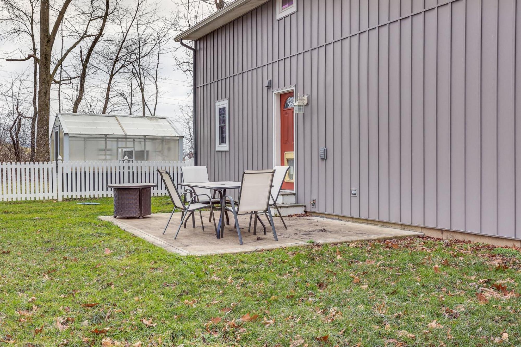 Dundee Happy Haven Hill Cabin With Patio And Fire Pit!ヴィラ エクステリア 写真